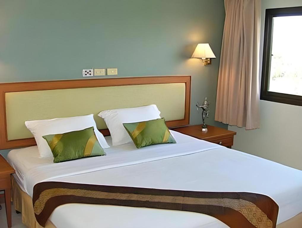 The Park Hotel Pattaja Kültér fotó